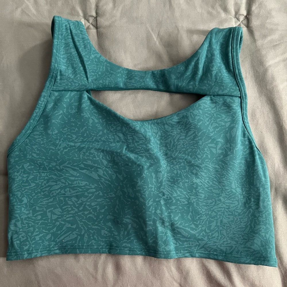 Lululemon sports bra!